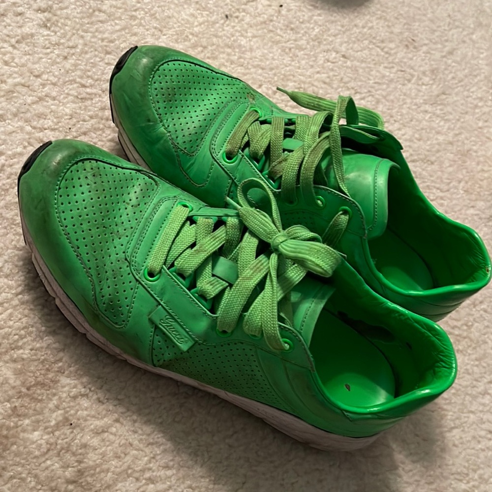 Mens GUCCI neon sneakers est. 10.5